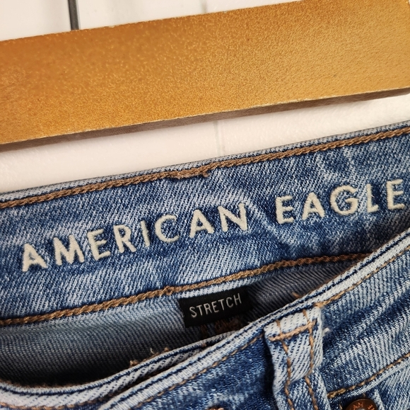American Eagle AEO Mom Jeans Stretch High Waisted Rise Tapered Size 00 Long Tall - Picture 7 of 10